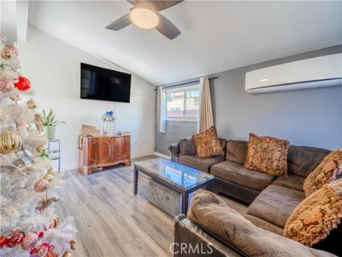 513  Nottingham   Avenue, Santa Ana, CA