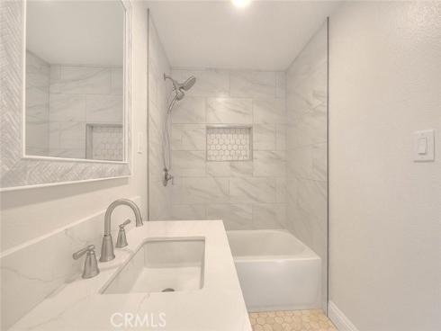 1026 W Pine  , Santa Ana, CA