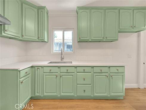 1026 W Pine  , Santa Ana, CA