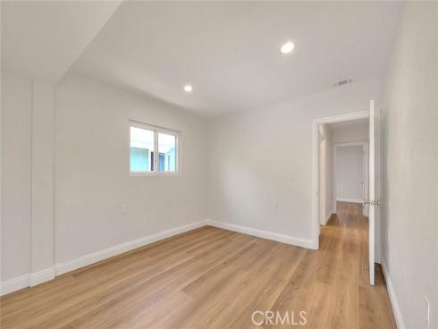 1026 W Pine  , Santa Ana, CA