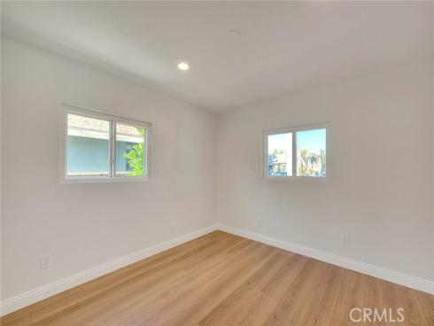 1026 W Pine  , Santa Ana, CA