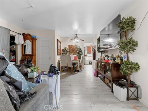 2005 W 11th , Santa Ana, CA