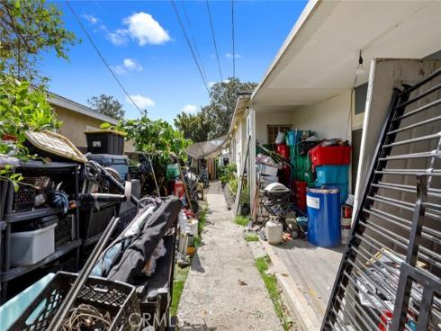 2005 W 11th , Santa Ana, CA