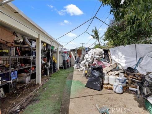 2005 W 11th  , Santa Ana, CA