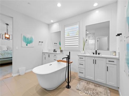 1605 E Buffalo , Santa Ana, CA