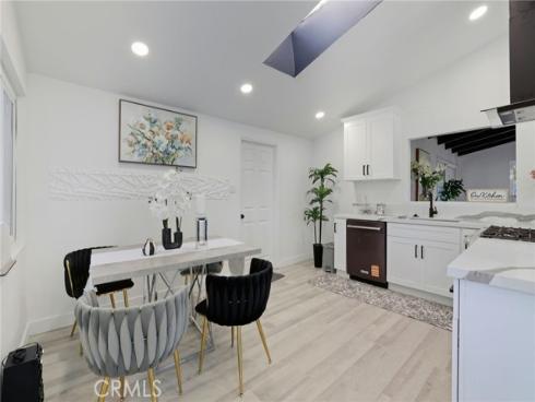 405 S Clara  , Santa Ana, CA