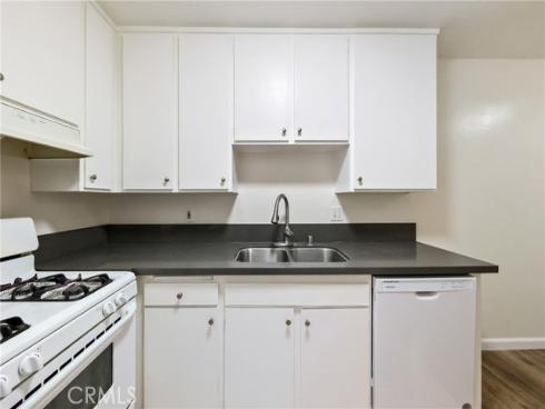 1001 W Macarthur 110 , Santa Ana, CA