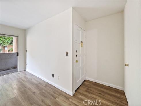 1001 W Macarthur 110 , Santa Ana, CA