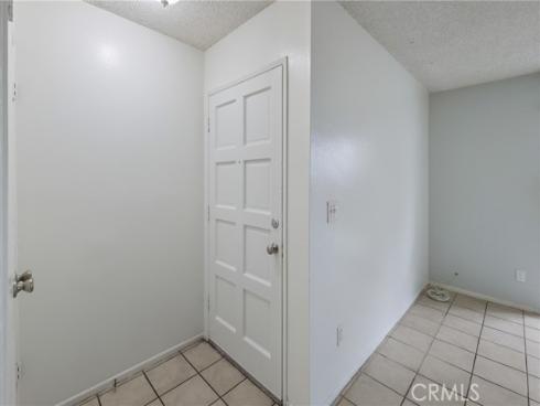 2521 W Sunflower R1 , Santa Ana, CA