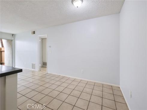 2521 W Sunflower R1 , Santa Ana, CA