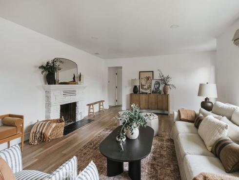 17472 E Santa Clara , Santa Ana, CA