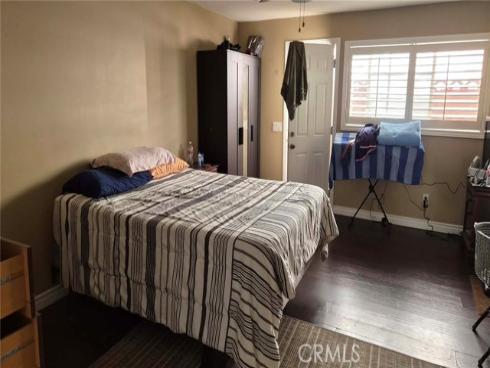 2302 S Diamond   Street, Santa Ana, CA