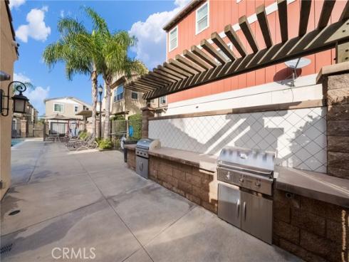 612 W Tribella   Court, Santa Ana, CA