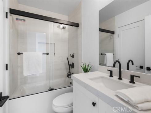 3905 W Hazard  B-22 , Santa Ana, CA