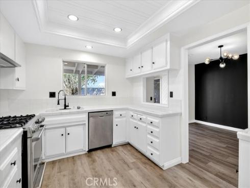 2618 S Pacific Avenue, Santa Ana, CA