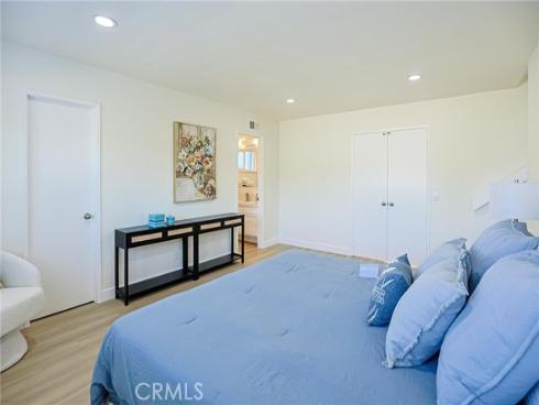 2301 W Manly  , Santa Ana, CA