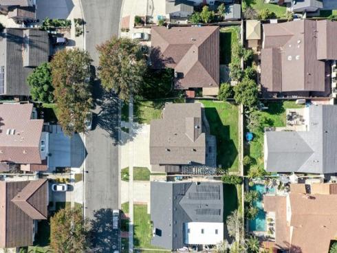 2301 W Manly  , Santa Ana, CA