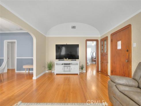 1114 S Birch , Santa Ana, CA