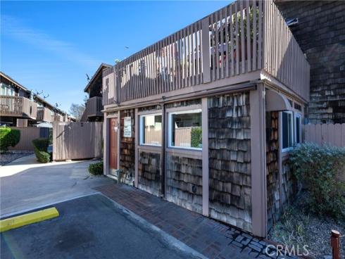 1076  Cabrillo Park  C  Drive, Santa Ana, CA