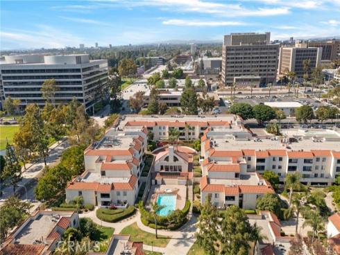 600 W 3rd B205 Street, Santa Ana, CA