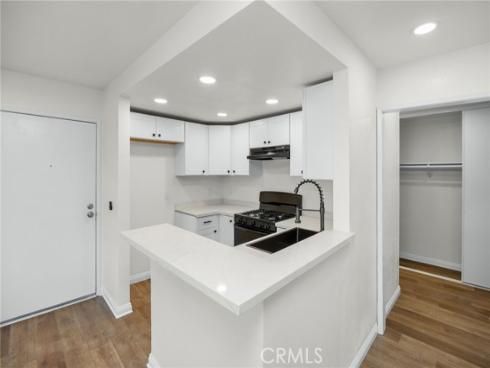 600 W 3rd B205 Street, Santa Ana, CA