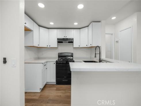 600 W 3rd B205 Street, Santa Ana, CA