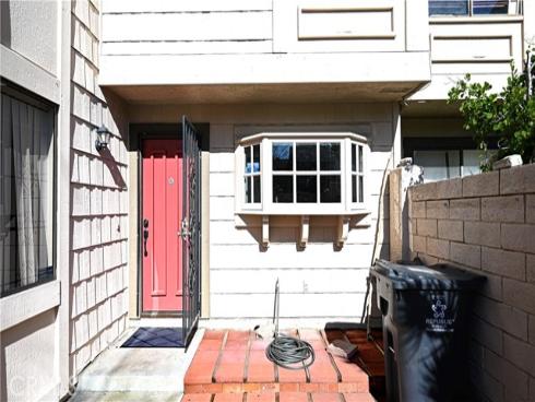 2624 N Tustin  D (141)  Avenue, Santa Ana, CA