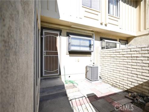 2514 N Tustin  F(66) , Santa Ana, CA