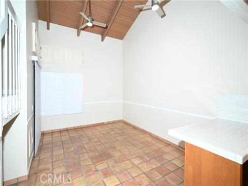 2514 N Tustin  F(66) , Santa Ana, CA