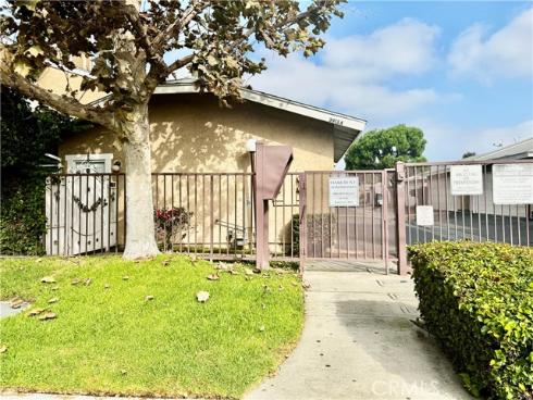 3913 W Hazard D , Santa Ana, CA