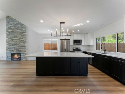 2534  Alona  , Santa Ana, CA