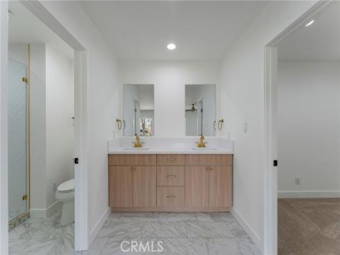 2534  Alona  , Santa Ana, CA