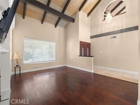 3018 S Pacific Avenue, Santa Ana, CA