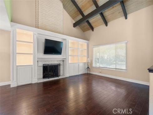 3018 S Pacific Avenue, Santa Ana, CA