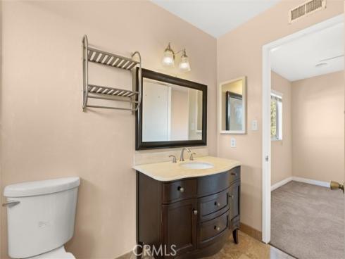 3018 S Pacific Avenue, Santa Ana, CA