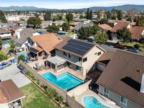 3018 S Pacific Avenue, Santa Ana, CA