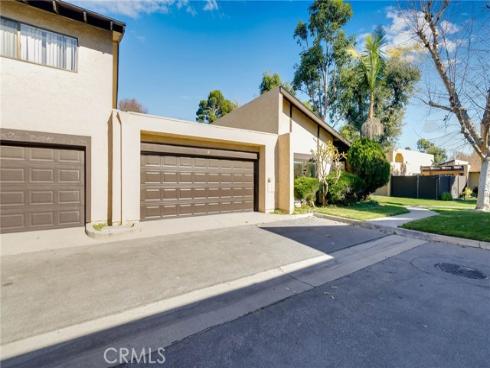 1709  Park Glen  D  Circle, Santa Ana, CA
