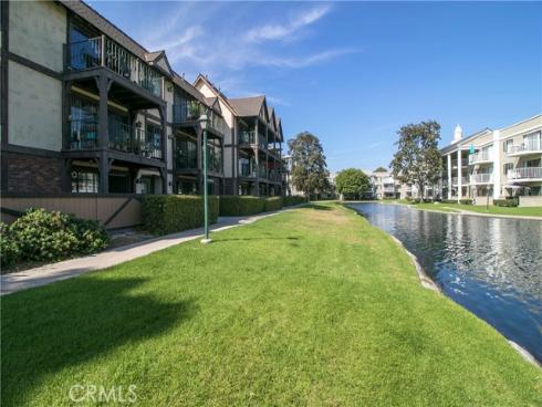 3621 S Bear C , Santa Ana, CA