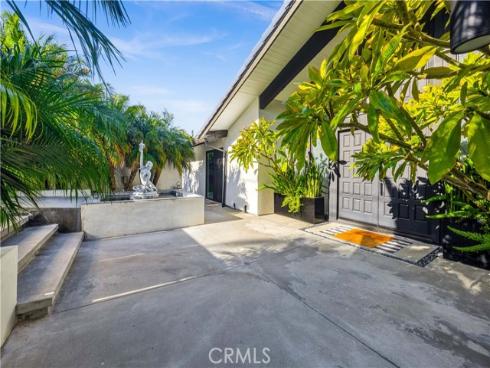 1711  Sirrine  , Santa Ana, CA