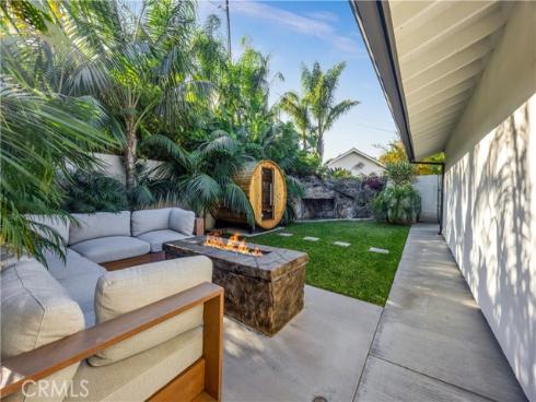 1711  Sirrine  , Santa Ana, CA