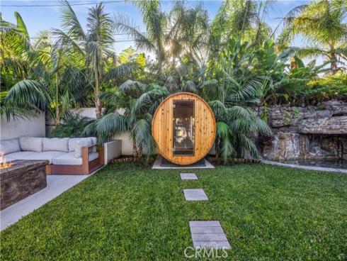 1711  Sirrine  , Santa Ana, CA