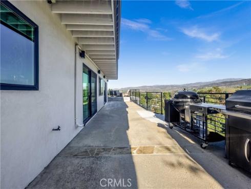 1711  Sirrine  , Santa Ana, CA