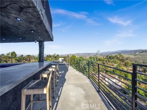 1711  Sirrine  , Santa Ana, CA