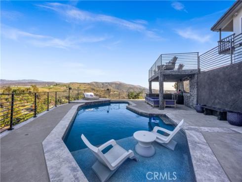 1711  Sirrine  , Santa Ana, CA