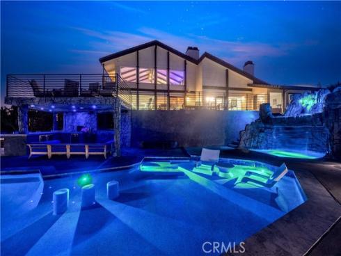 1711  Sirrine  , Santa Ana, CA