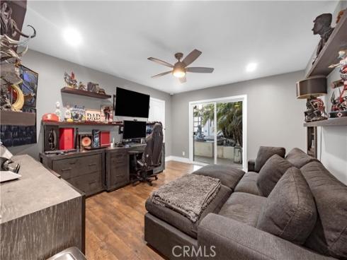 1711  Sirrine  , Santa Ana, CA