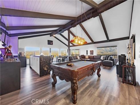 1711  Sirrine  , Santa Ana, CA