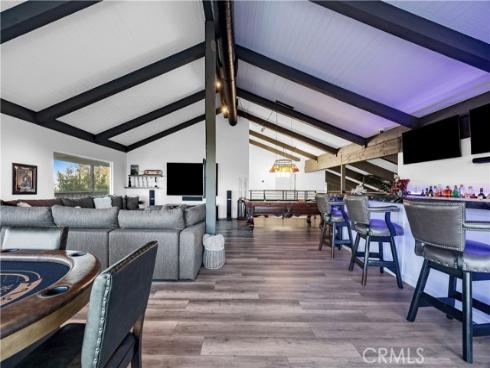 1711  Sirrine  , Santa Ana, CA