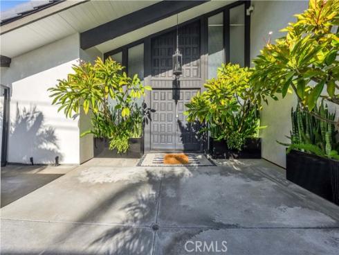 1711  Sirrine  , Santa Ana, CA