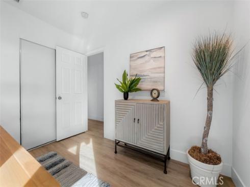 1913 W Adams , Santa Ana, CA